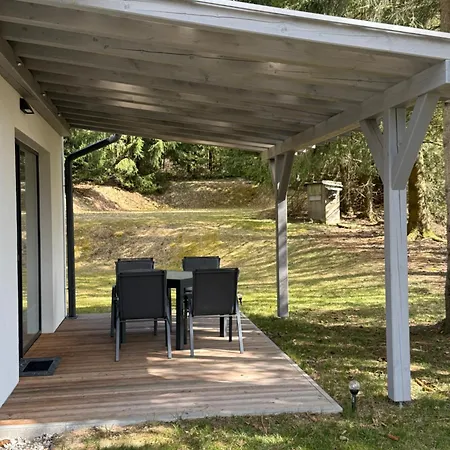 Dom wakacyjny Nas Sen - Svratouch